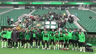 凯发体育娱乐 -包含法兰克福训练开放日，集结日临场应变引欢呼，CBA季后赛在即，年轻球员得到机会的词条