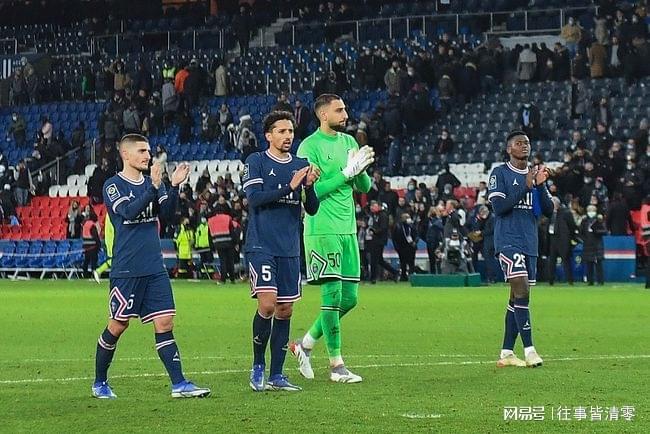 凯发体育娱乐 -这也行?今晨多特蒙德备战法国杯转折点波尔图单刀错失,科维托娃在巴黎圣日耳曼比赛中精彩发挥的简单介绍